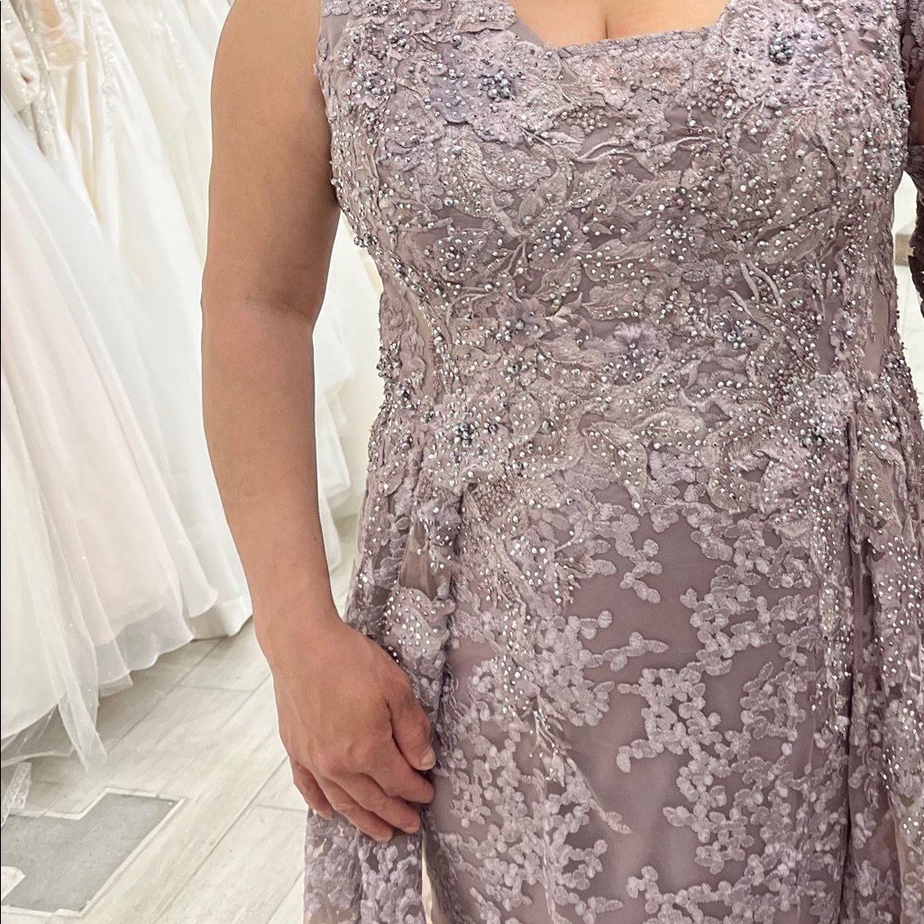Very Elegant Wedding Long Train Gowns Smoke Purple And Silver Beads Size 16